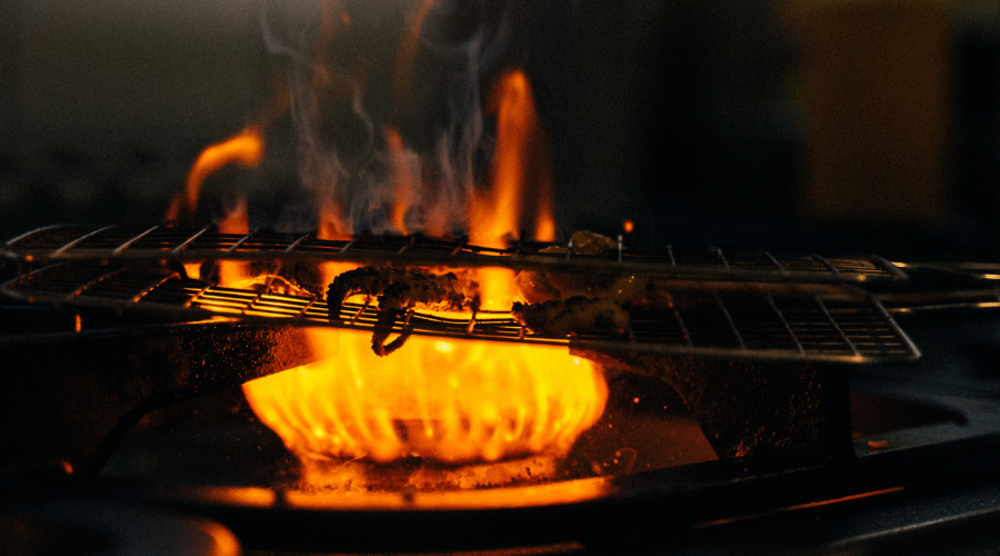 Cómo apagar un pequeño incendio Cómo apagar un pequeño incendio