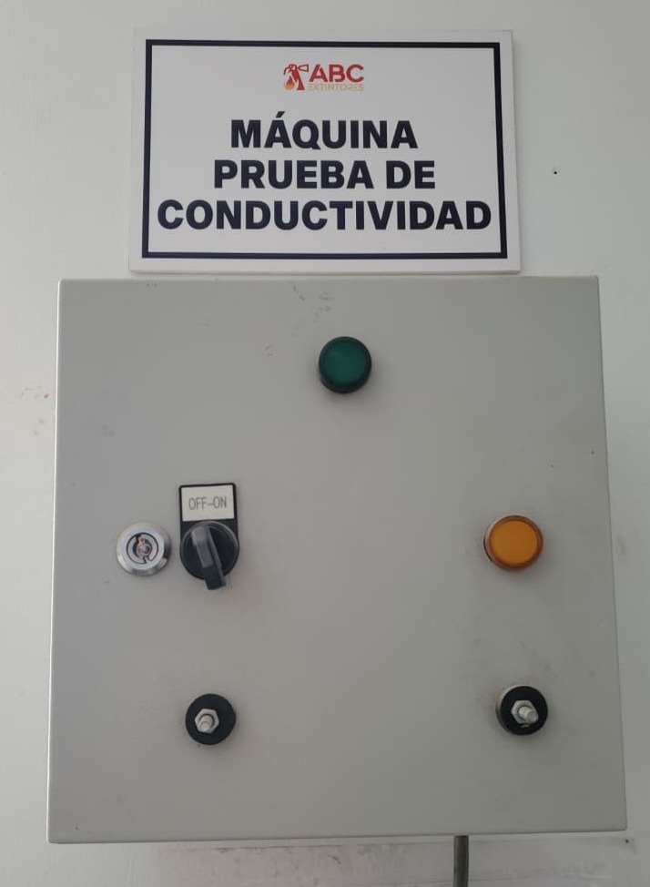 WhatsApp Image 2025-11-03 at 13.48.33 prueba de conductividad de toberas de CO2"