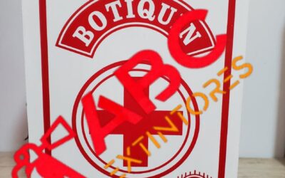 Botiquín de Primeros Auxilios de Madera